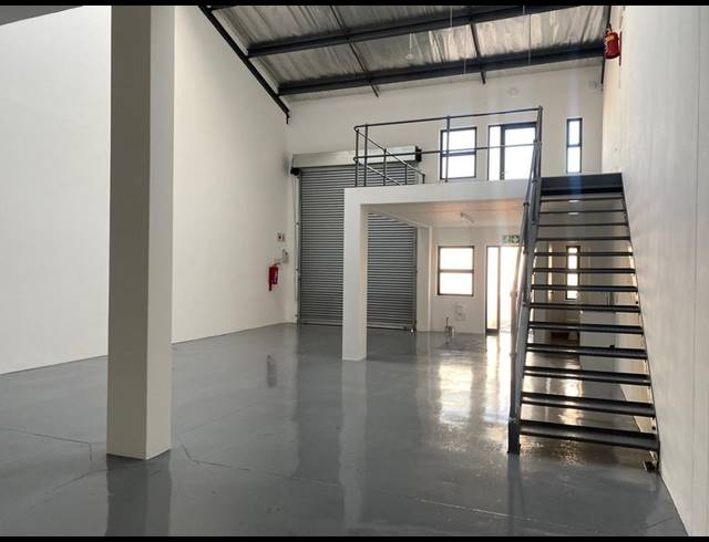 147M² WAREHOUSE FOR SALE IN BARBEQUE DOWNS